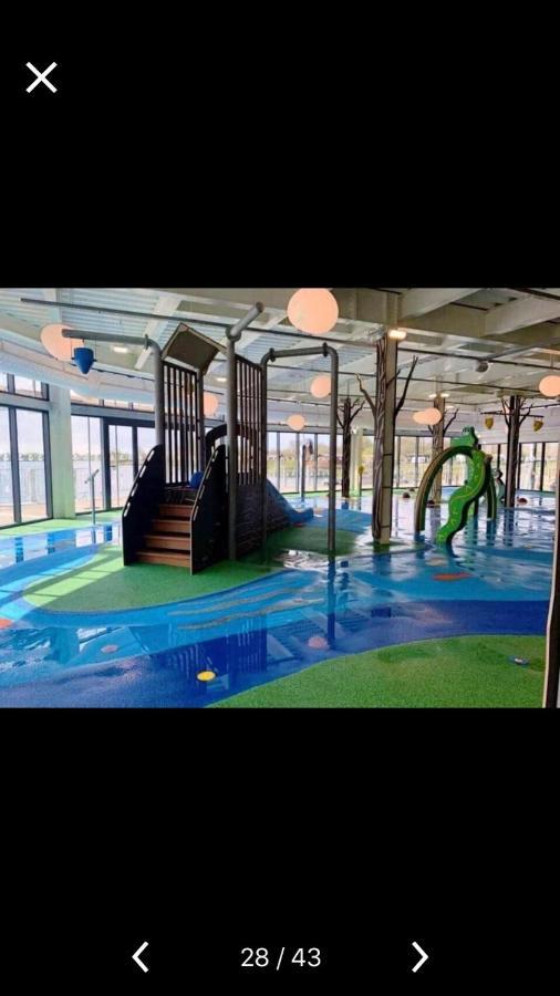 Calypso Hot Tub Breaks Tattershall Lakes Pet Friendly Eksteriør bilde