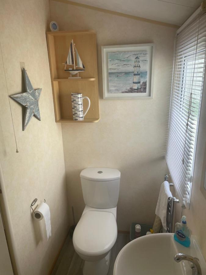 Calypso Hot Tub Breaks Tattershall Lakes Pet Friendly Eksteriør bilde